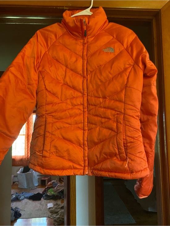 The North Face Jackets & Blazers - The North Face Vibrant Orange Quilted Insulated Jacket